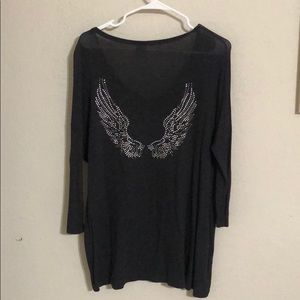 Large winged shirt - gray